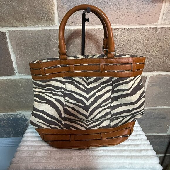 Michael Kors Satchel - Picture 2 of 6